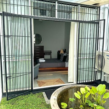 Studio 33 Шри-Джаяварденепура-Котте Экстерьер фото
